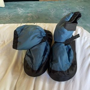 Bloch dance bootie size medium